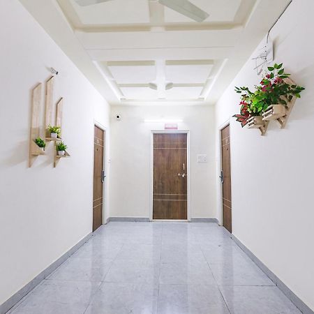 Fabhotel Golden Hitech - Nr Hitech City Hyderabad Esterno foto