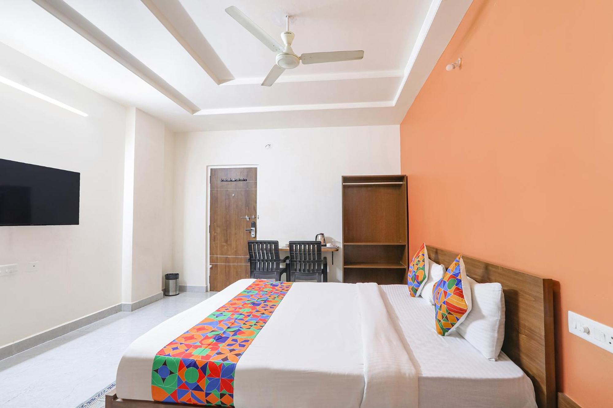 Fabhotel Golden Hitech - Nr Hitech City Hyderabad Esterno foto