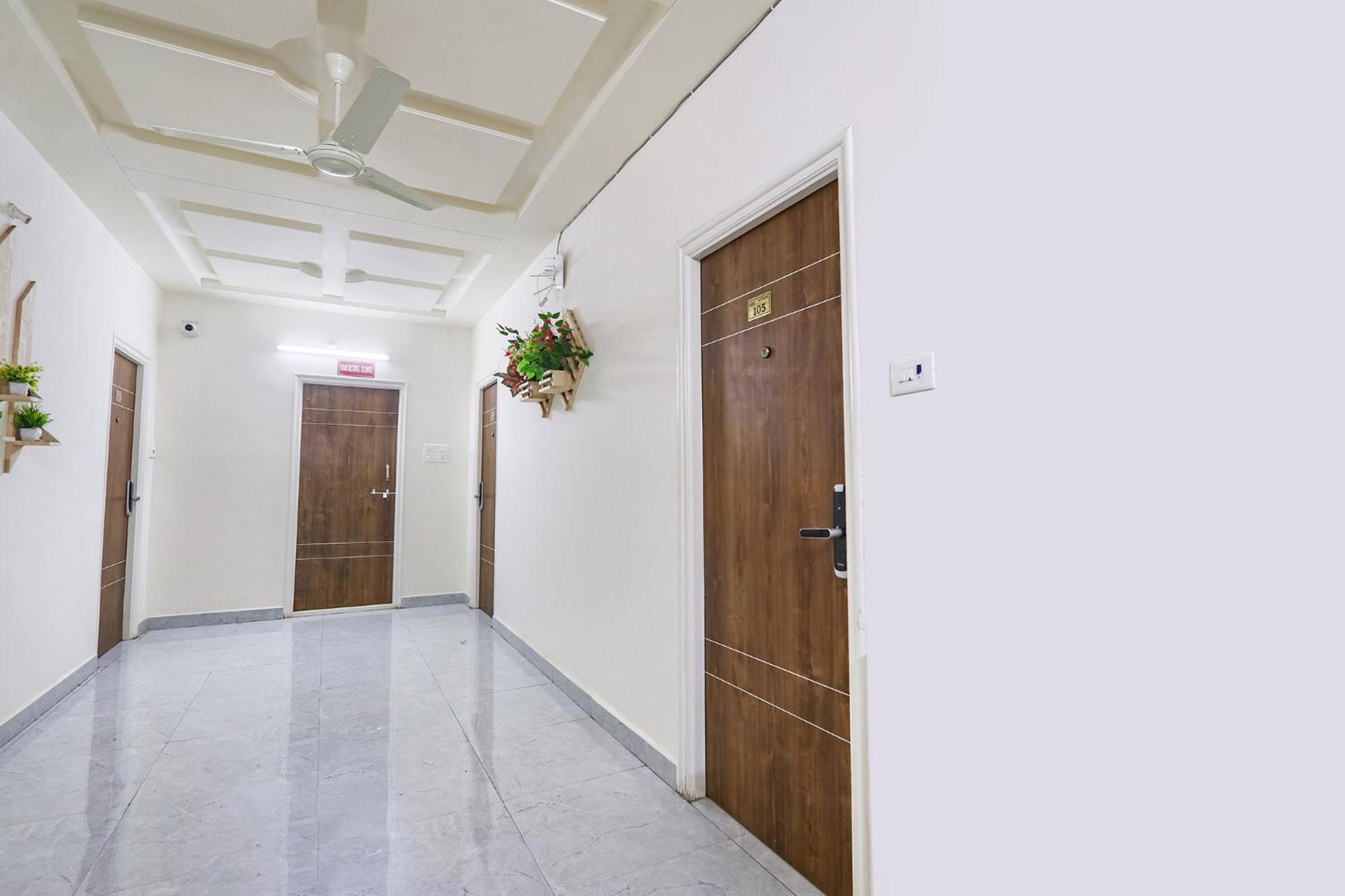 Fabhotel Golden Hitech - Nr Hitech City Hyderabad Esterno foto